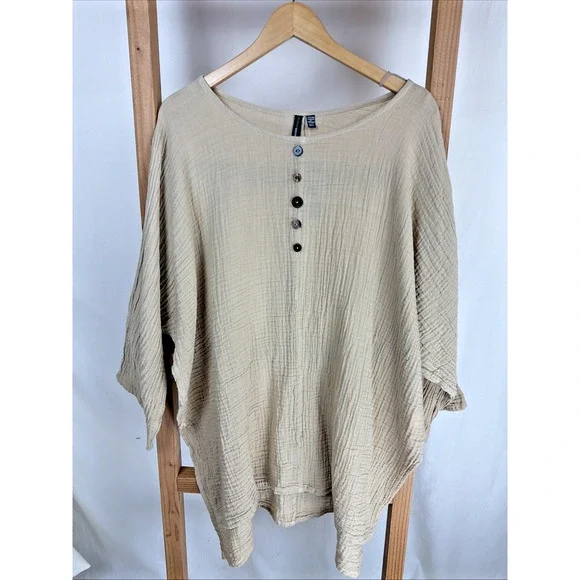 NWT Shannon Passero Tan Round Neck Dolman Sleeve Tunic #0944 Size MED / LARGE - Picture 1 of 4